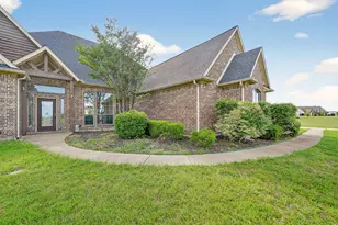 200 Eagle Pass, Royse City, TX 75189 - Photo 3