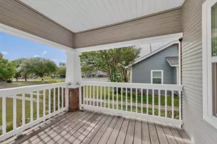 835 S Edgefield Ave, Dallas, TX 75208 - Photo 11