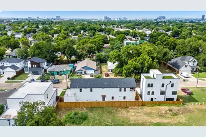 1928 Pueblo Street, Dallas, TX 75212 - Photo 23