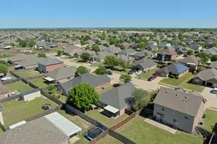 215 Stable Dr, Waxahachie, TX 75165 - Photo 27