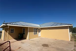 1346 Polk Rd, Bowie, TX 76230 - Photo 3