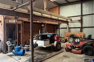 1346 Polk Rd, Bowie, TX 76230 - Photo 33