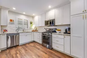 6347 Sudbury Dr, Dallas, TX 75214 - Photo 9