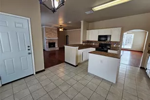 329 Tranquility Ln, Cedar Hill, TX 75104 - Photo 13