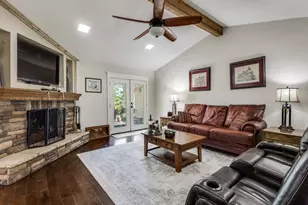 16590 Red bud Dr, Frisco, TX 75071 - Photo 9