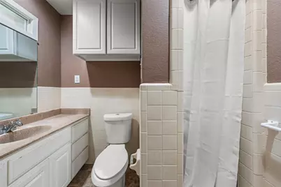 436 Topeka Drive, Woodway, TX 76712 - Photo 17