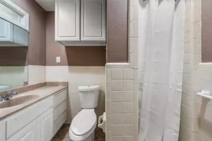 436 Topeka Dr, Woodway, TX 76712 - Photo 17