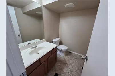 2326 Kingsway Drive, Arlington, TX 76012 - Photo 5