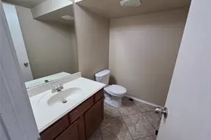 2326 Kingsway Dr, Arlington, TX 76012 - Photo 5