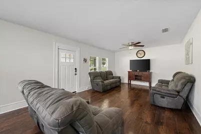 2215 W Park Row Boulevard, Corsicana, TX 75110 - Photo 5