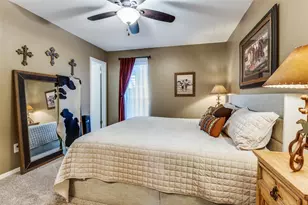 5930 Sandhurst Ln, Dallas, TX 75206 - Photo 15