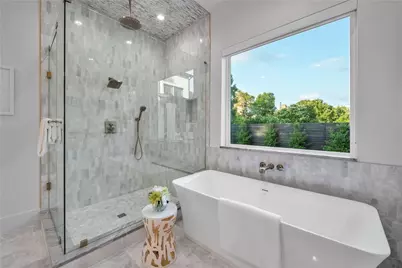 419 W Colorado Boulevard, Dallas, TX 75208 - Photo 19