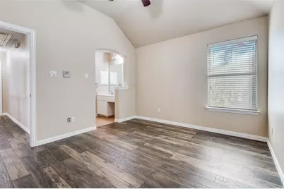 2260 Bald Eagle Way, Grand Prairie, TX 75052 - Photo 15