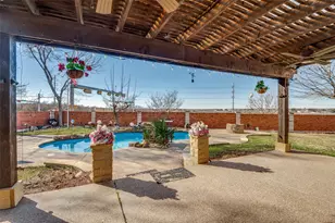 2260 Bald Eagle Way, Grand Prairie, TX 75052 - Photo 23