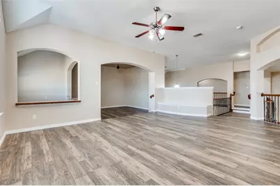 2260 Bald Eagle Way, Grand Prairie, TX 75052 - Photo 11