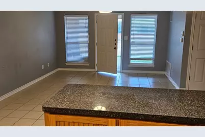 1130 E Ohio Street, Van, TX 75790 - Photo 3