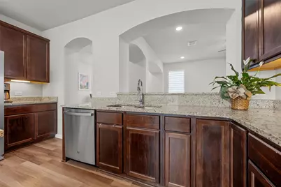 10232 Driskill Drive, Waco, TX 76708 - Photo 9