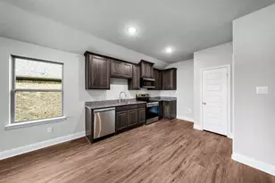 2131 Hollyberry Dr, Sulphur Springs, TX 75482 - Photo 7