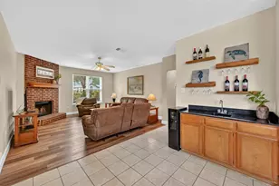 757 Summit Run, Lewisville, TX 75077 - Photo 11