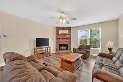 757 Summit Run, Lewisville, TX 75077 - Photo 13