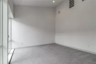 2290 N Fitzhugh Ave, Dallas, TX 75204 - Photo 25