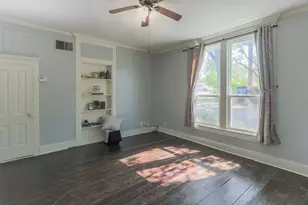 453 E Marshall St, Van Alstyne, TX 75495 - Photo 9