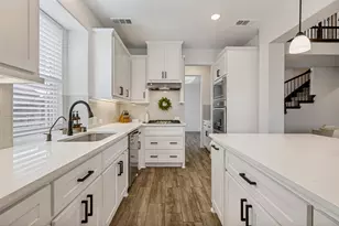 808 Violet Wy, Celina, TX 75009 - Photo 3