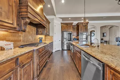 209 Martin Drive, Granbury, TX 76049 - Photo 9