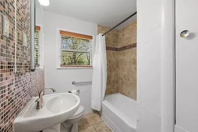 5406 Vicki Street, Haltom City, TX 76117 - Photo 19