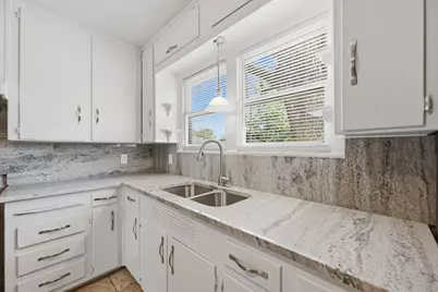 5406 Vicki Street, Haltom City, TX 76117 - Photo 13