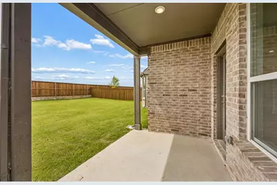 5816 Blackwell Avenue, Pilot Point, TX 75009 - Photo 27
