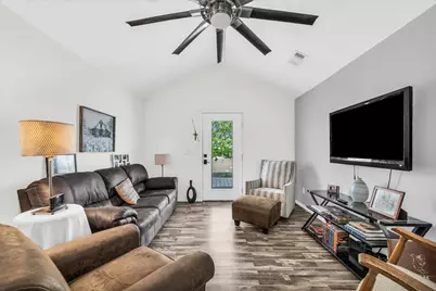 1037 County Road 2004, Glen Rose, TX 76043 - Photo 5