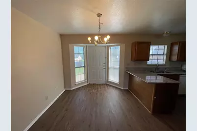 1218 Greenbriar Lane, Lancaster, TX 75146 - Photo 9