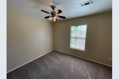 1218 Greenbriar Lane, Lancaster, TX 75146 - Photo 17