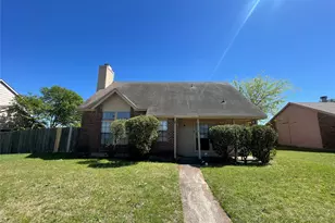 1218 Greenbriar Ln, Lancaster, TX 75146 - Photo 1