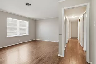 6500 Callahan Ct, Fort Worth, TX 76112 - Photo 5