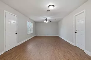 6500 Callahan Ct, Fort Worth, TX 76112 - Photo 7