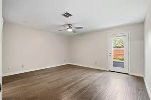 11411 Park Central Pl, Dallas, TX 75230 - Photo 31