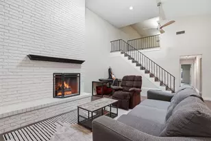 11411 Park Central Pl, Dallas, TX 75230 - Photo 11