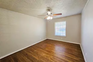 1316 Lexington Dr, Garland, TX 75041 - Photo 13