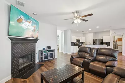 441 Valley View Drive, Lewisville, TX 75067 - Photo 7