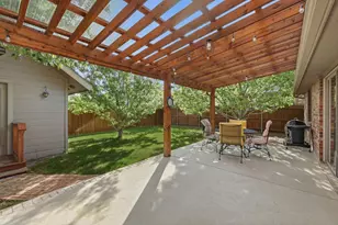 340 Merced St, Burleson, TX 76028 - Photo 35