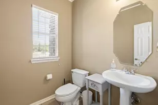 3480 Daisy Ln, Grand Prairie, TX 75052 - Photo 7