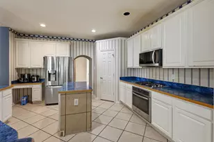 3480 Daisy Ln, Grand Prairie, TX 75052 - Photo 13