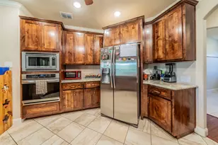 2852 Sonterra Dr, Cedar Hill, TX 75104 - Photo 5