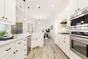 2018 Kodiak Ct, Arlington, TX 76013 - Photo 9