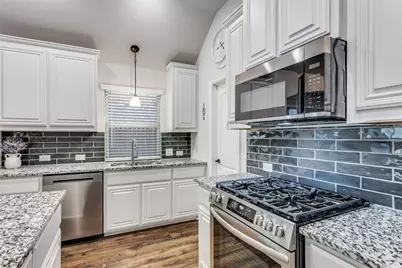 4440 Mill Falls Drive, Fort Worth, TX 76036 - Photo 13