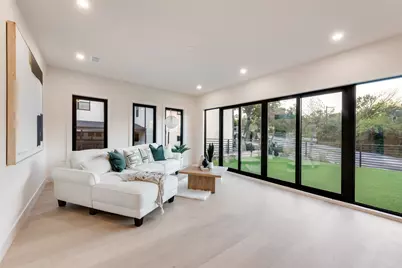 1622 Sylvan Avenue, Dallas, TX 75208 - Photo 5