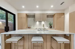 1622 Sylvan Ave, Dallas, TX 75208 - Photo 7