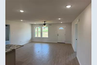 312 Myers Drive, Springtown, TX 76082 - Photo 3